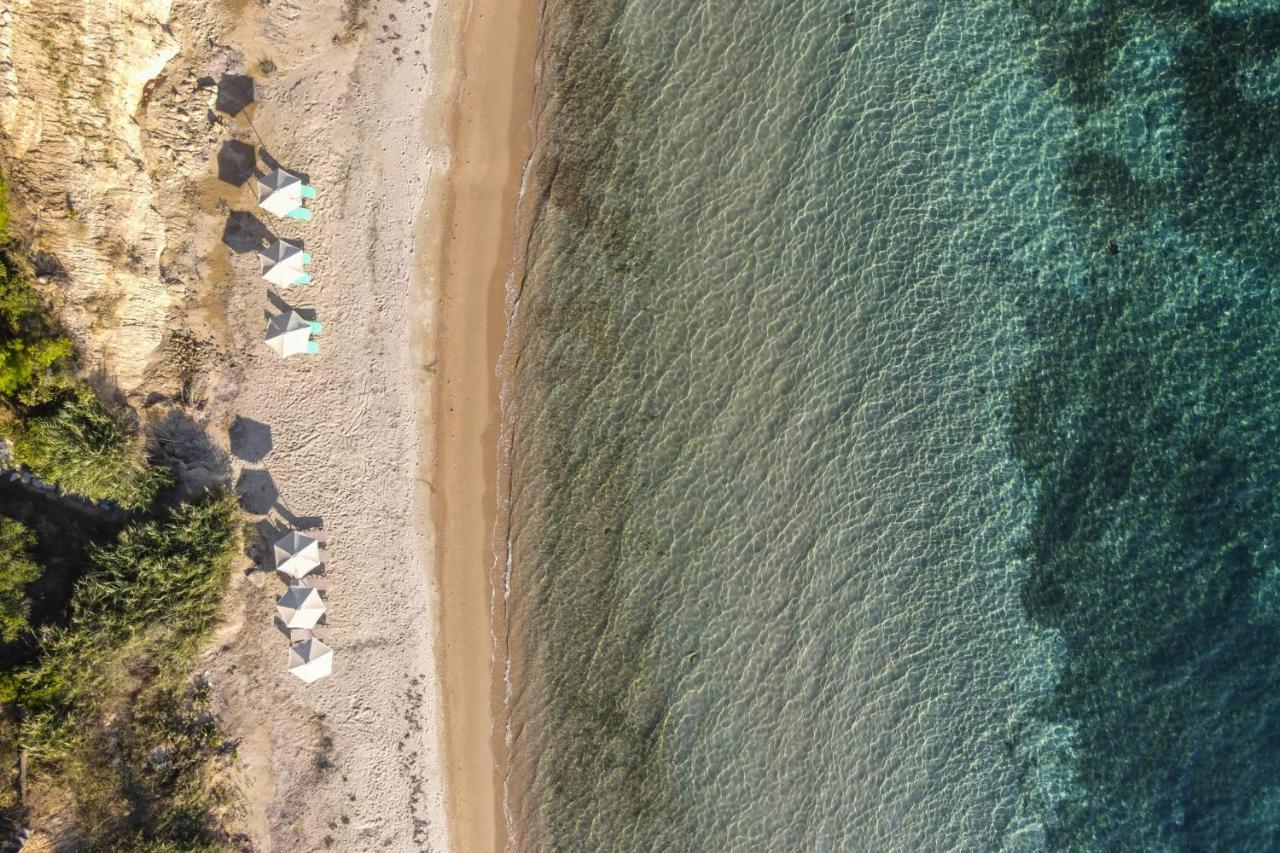 Luna Villa Private Beach Nea Irakleia Exteriör bild